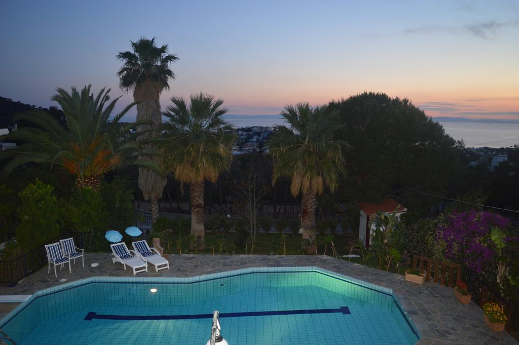 Villa Suites Lagonisi Luxury Exterior photo
